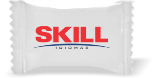 Balas de Brinde SKILL Fundo Branco Duras com Sabor de Frutas - Balinhas Personalizadas