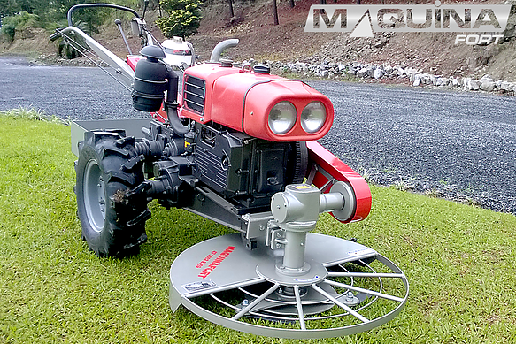 Roçadeira Frontal RF-900 p/ Micro Trator Kawashima/Toyama - BSS