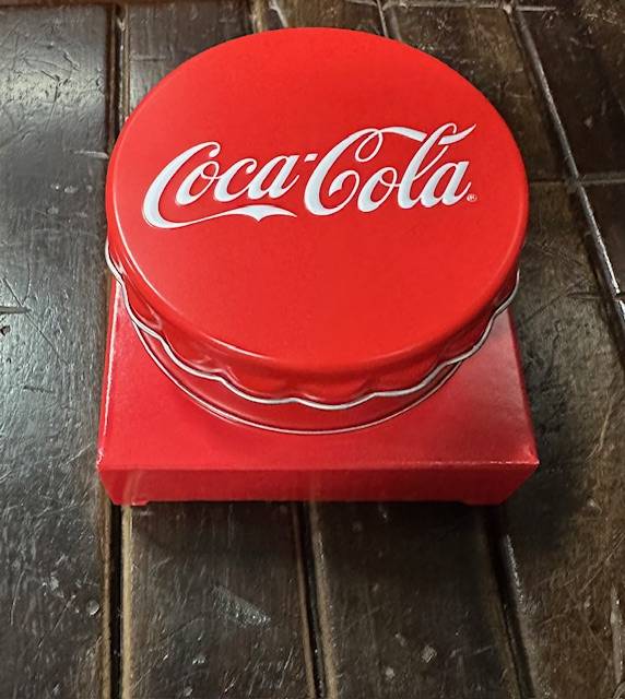 Moeda de Niue Comemorativa a Coca Cola - Numismática Vieira