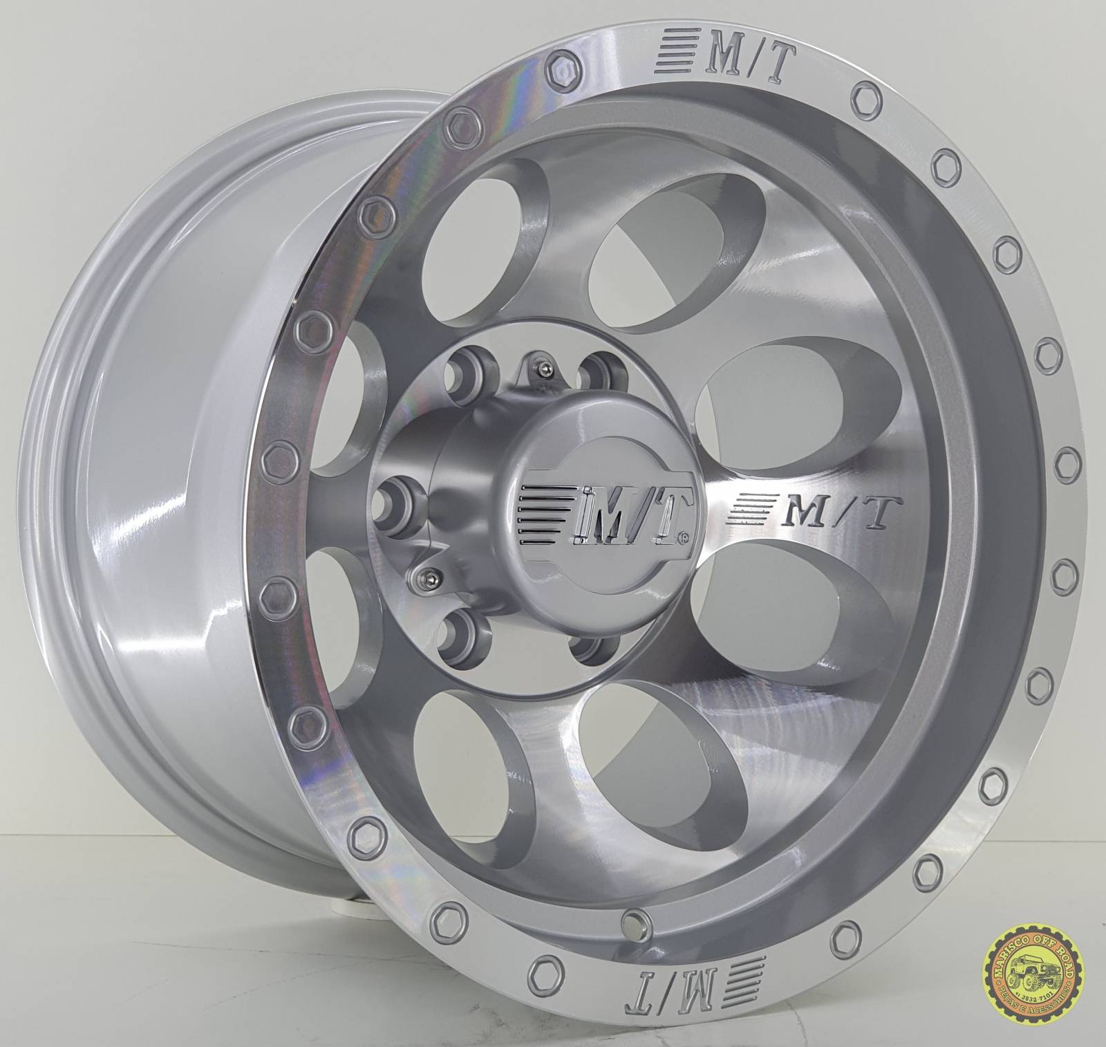 Roda 15X10 MICKEY THOMPSON, furação 6X139,7, Off Set -44 - TROLLER