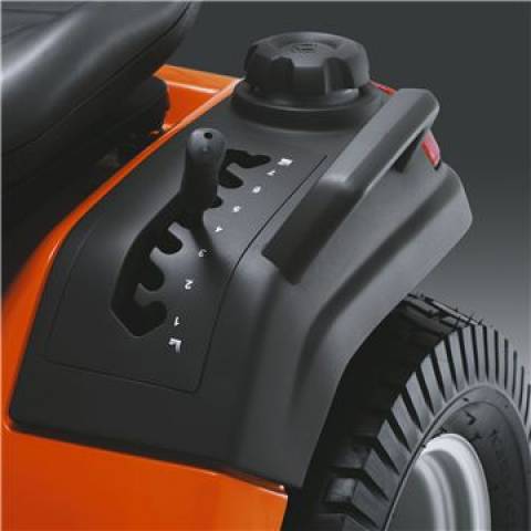 Trator de Grama Husqvarna TS 138L, 15HP
