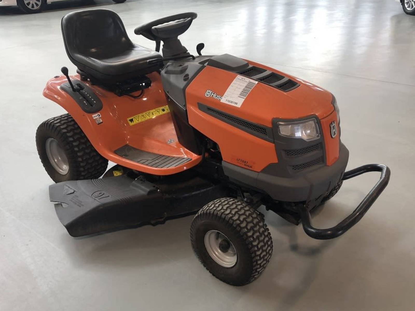 Trator de Grama Husqvarna TS 138L, 15HP