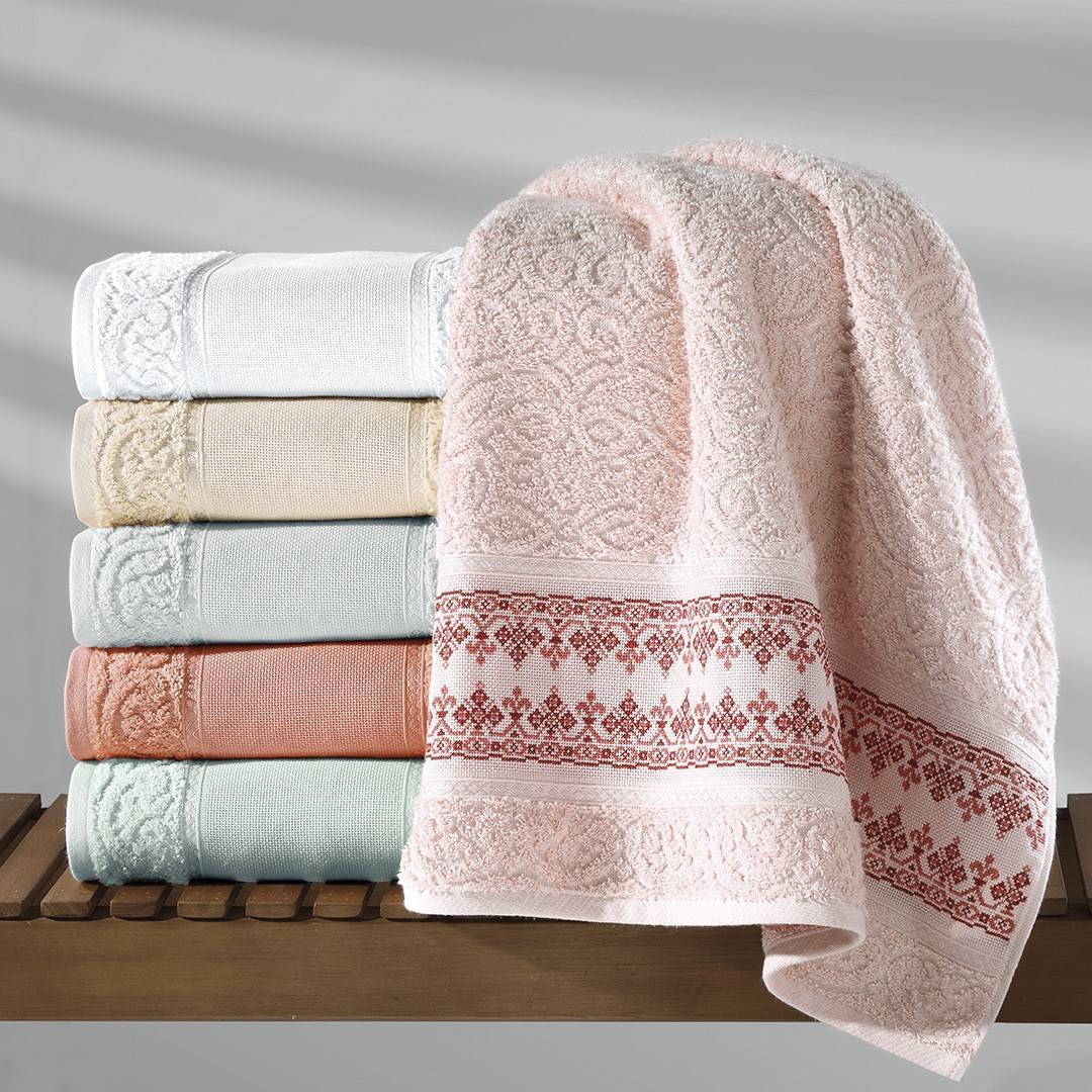 Conjunto de Toalhas Felpudas