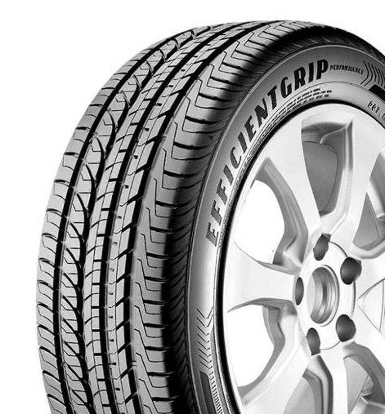 Pneu Goodyear EfficientGrip SUV 215/55 R17 94V