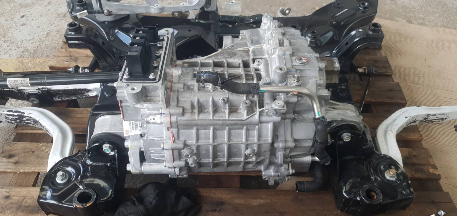 Motor - Transmissão Dianteira BYD Seal  Awd gs 590 Eletrico - MRX Auto Peças 