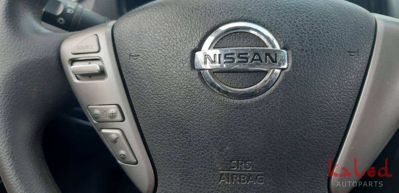 Nissan March SL 1.6 16v 2015 sucata para venda de peças