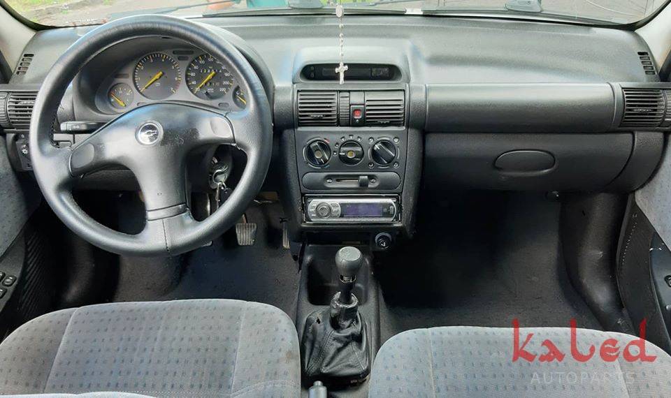 Sucata GM Corsa wagon gls 1.6 8v 1998 - Kaled Auto Parts