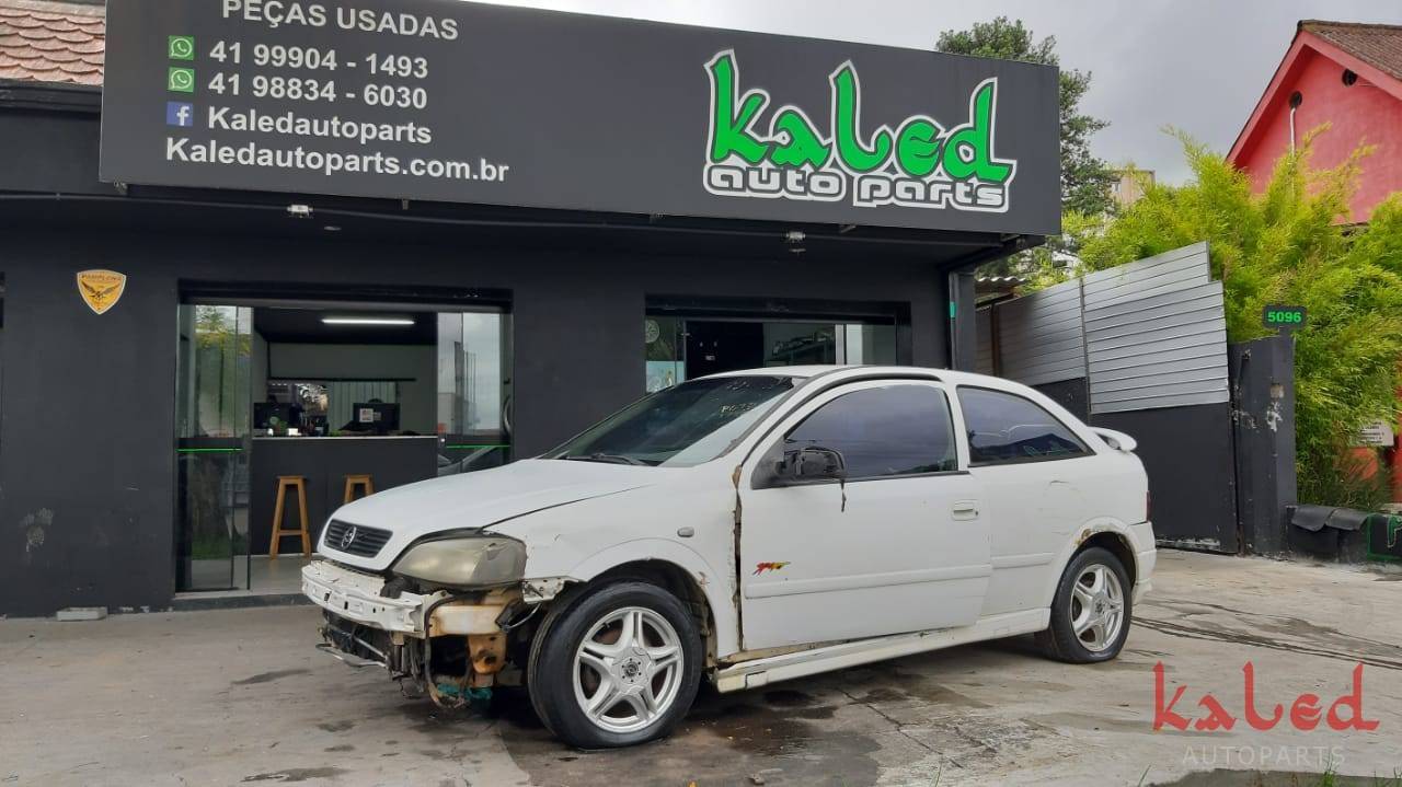 Sucata Gm Astra Sport 2001 2.0 MPFi venda de peças