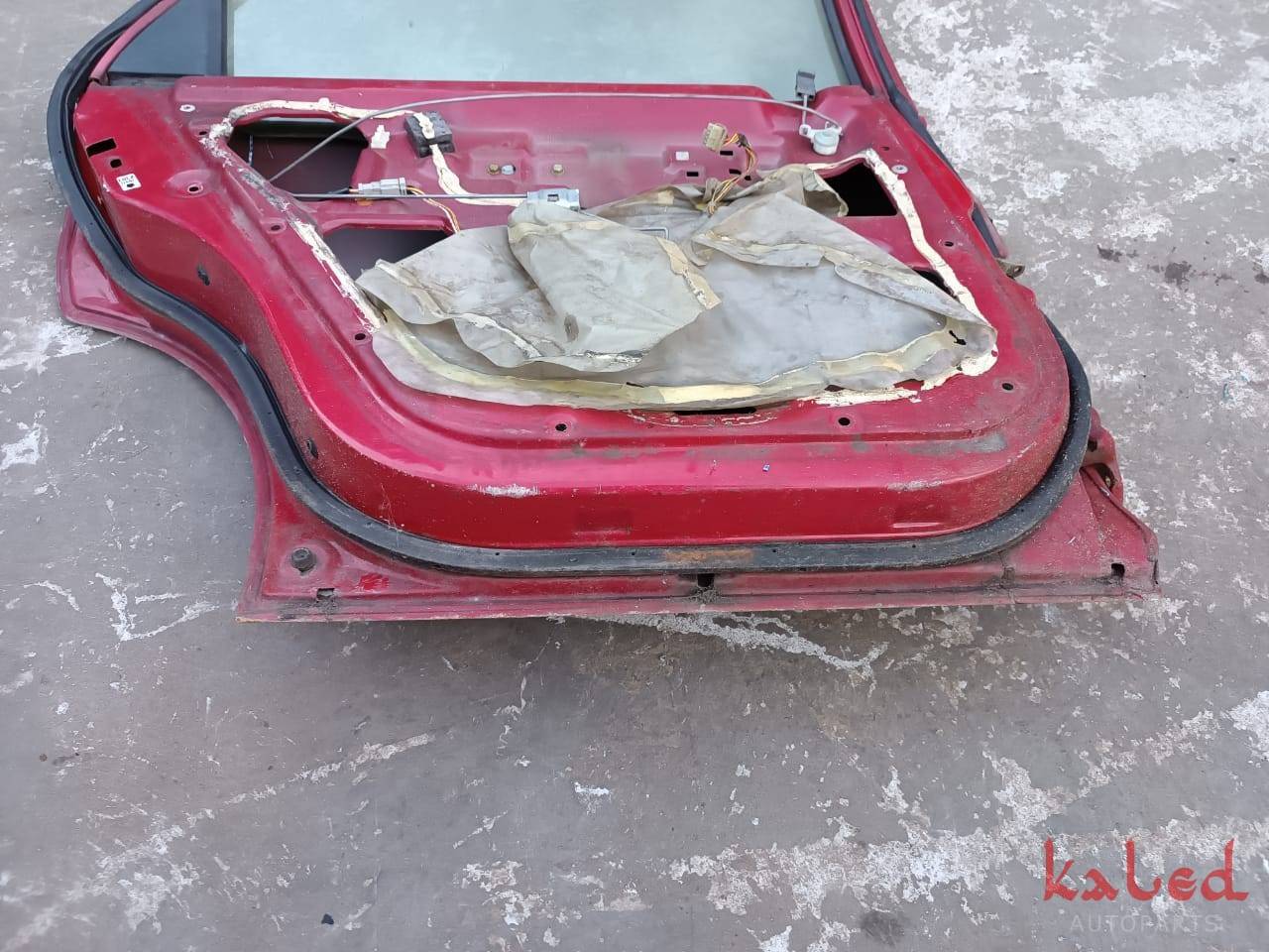 Porta Traseira Esquerda Civic Sedan 92-95 Cor Vermelha      - Kaled Auto Parts