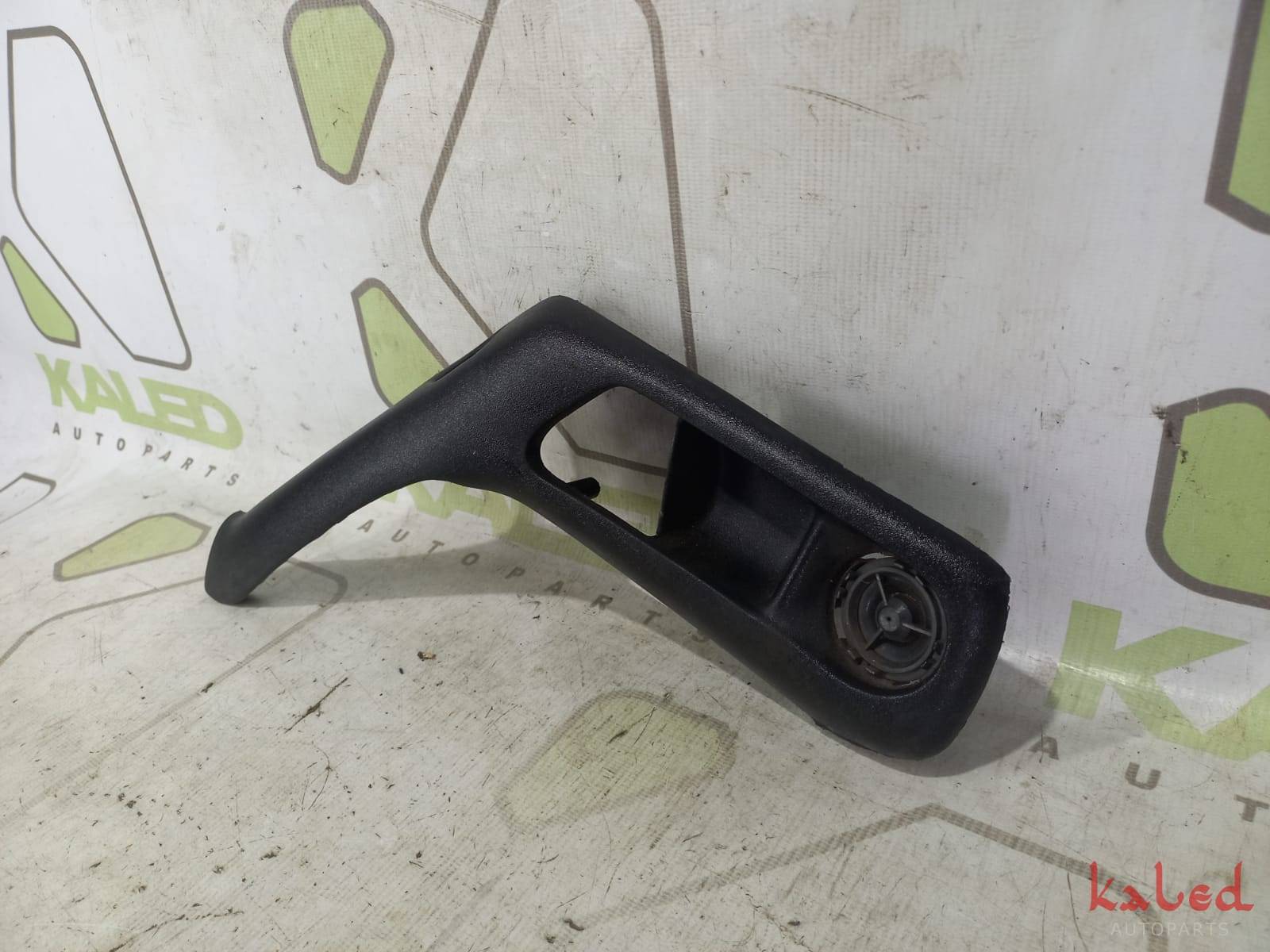 Puxador Moldura Botão Vidro Elétrico Traseiro Esquerdo VW Golf Mk3 93/97