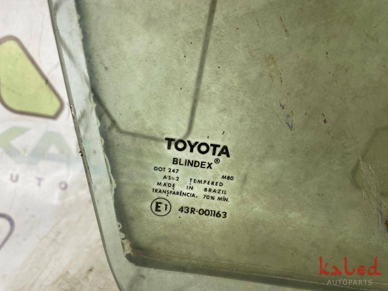 Vidro Dianteiro Direito Toyota Corolla 98-2002