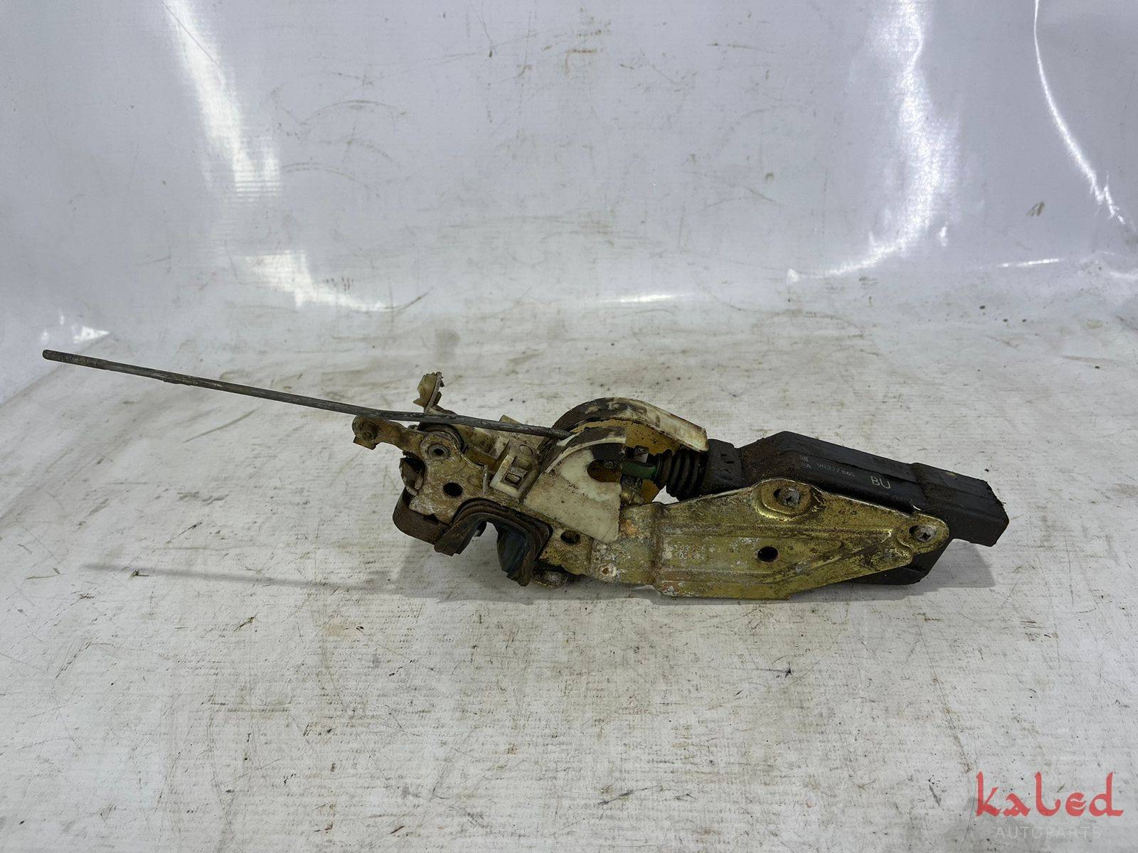 Fechadura Porta Dianteira Direita Ômega 93-97 - Kaled Auto Parts