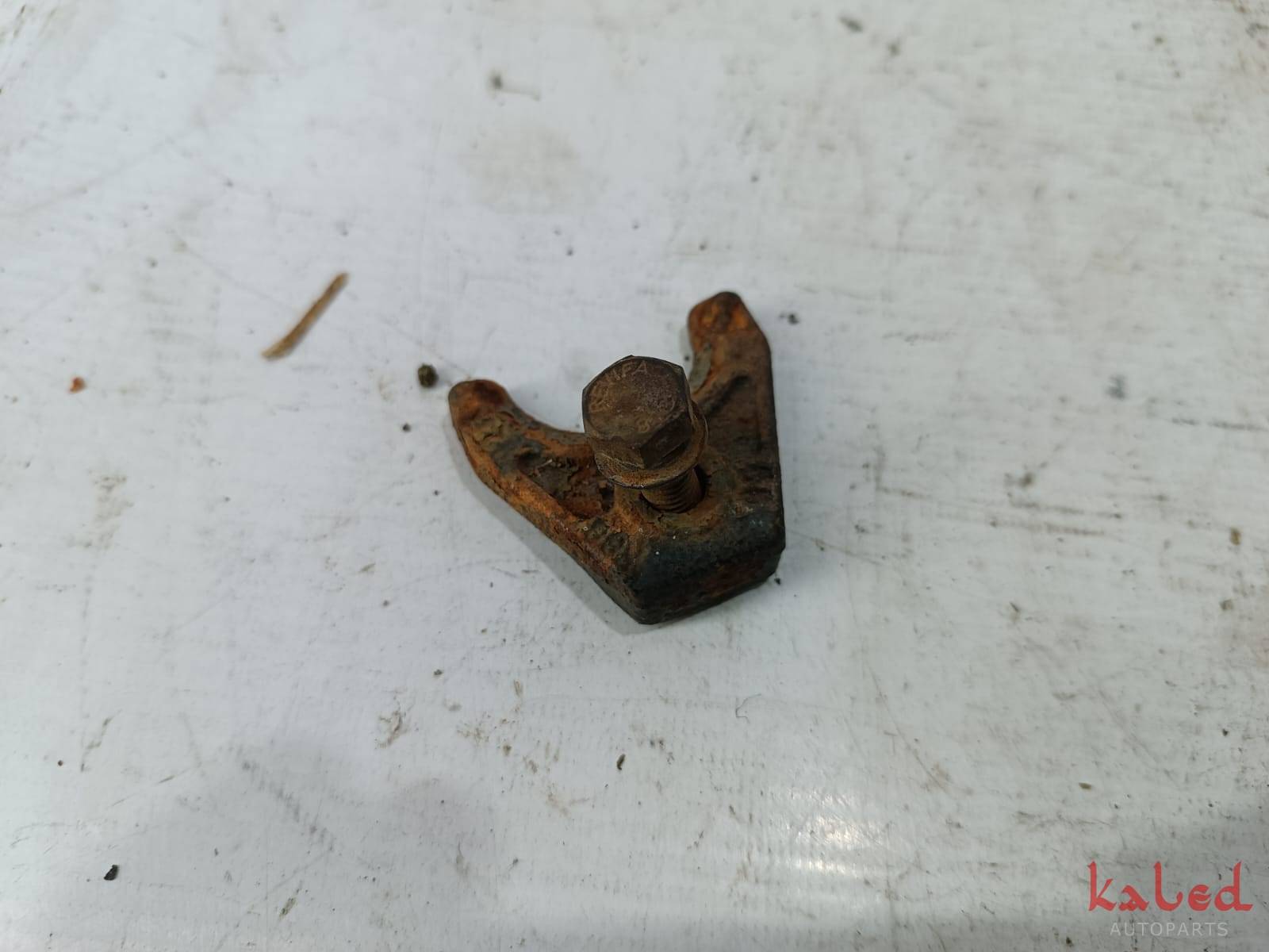 Suporte fixação distribuidor motor AP 