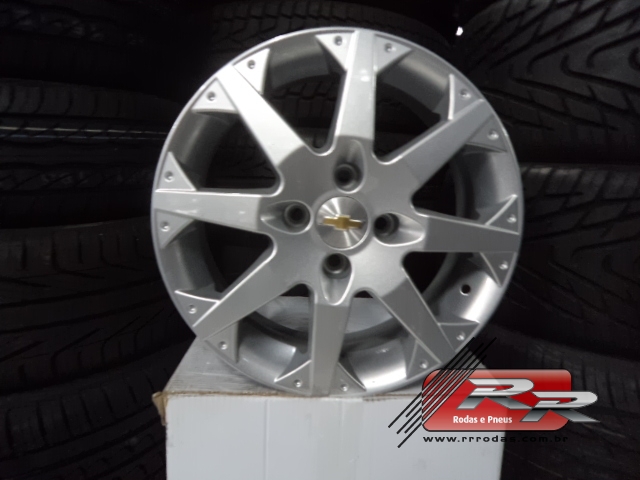 JOGO DE RODA GM ASTRA SS REPLICA ZUNK ZK80 14X6 PRATA 4X100 ET 40