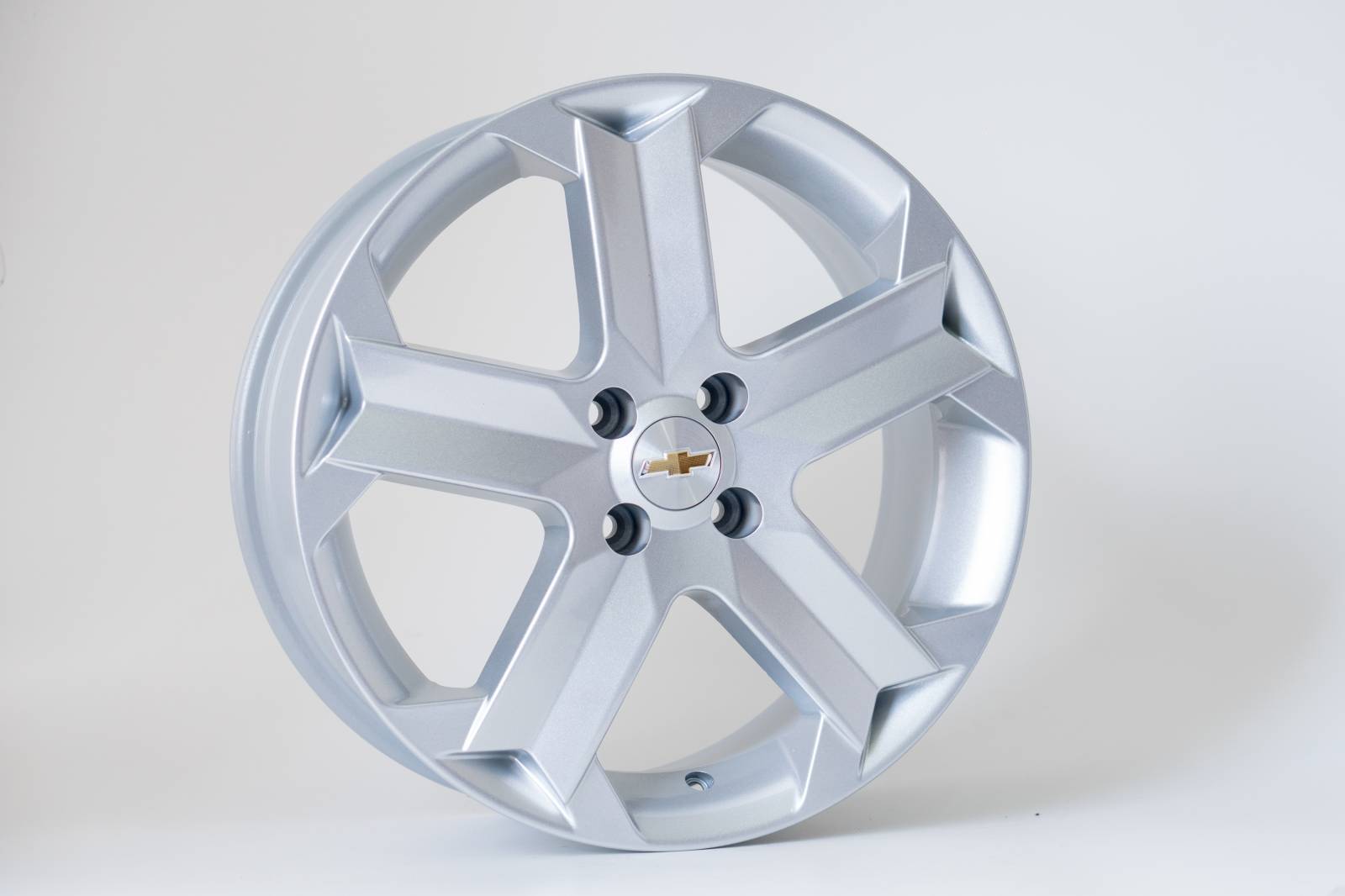 JOGO DE 04 RODAS MONTANA SPORT/AGILE KR R26 ARO 17 4x100 SS